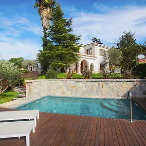 https://montjuic-bed-breakfast.topcostabravahotels.com
